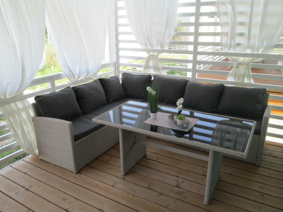Mobile Home Pearl Of Murter Jezera Bagian luar foto